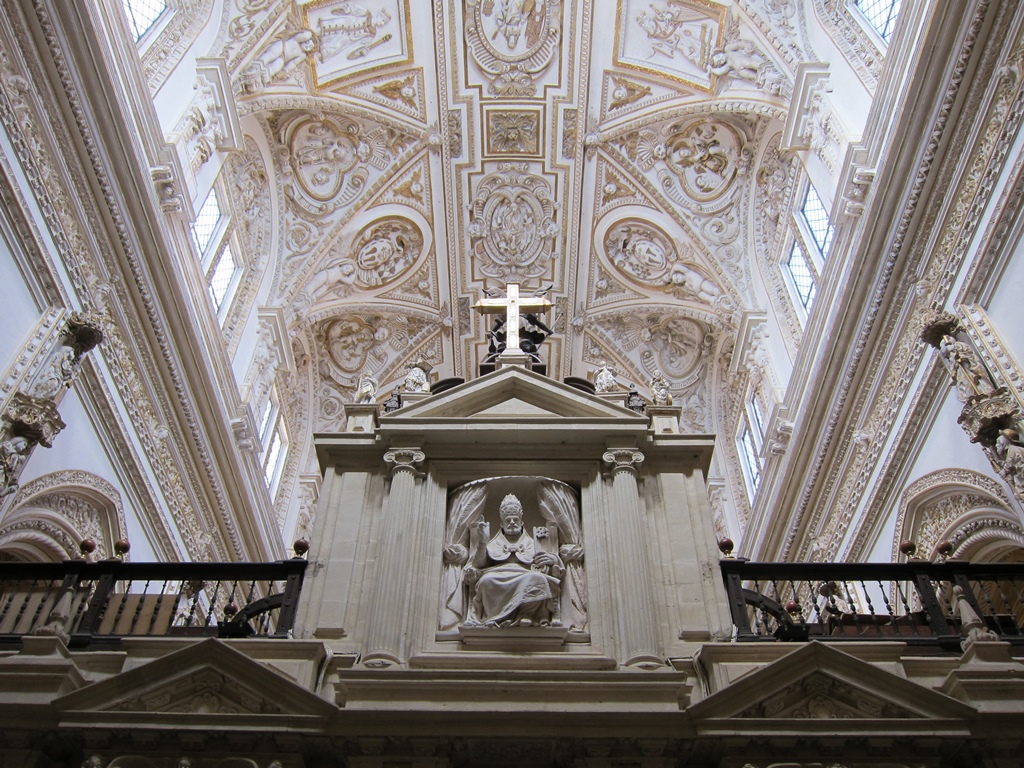 Cathedral Trascoro and Ceiling
