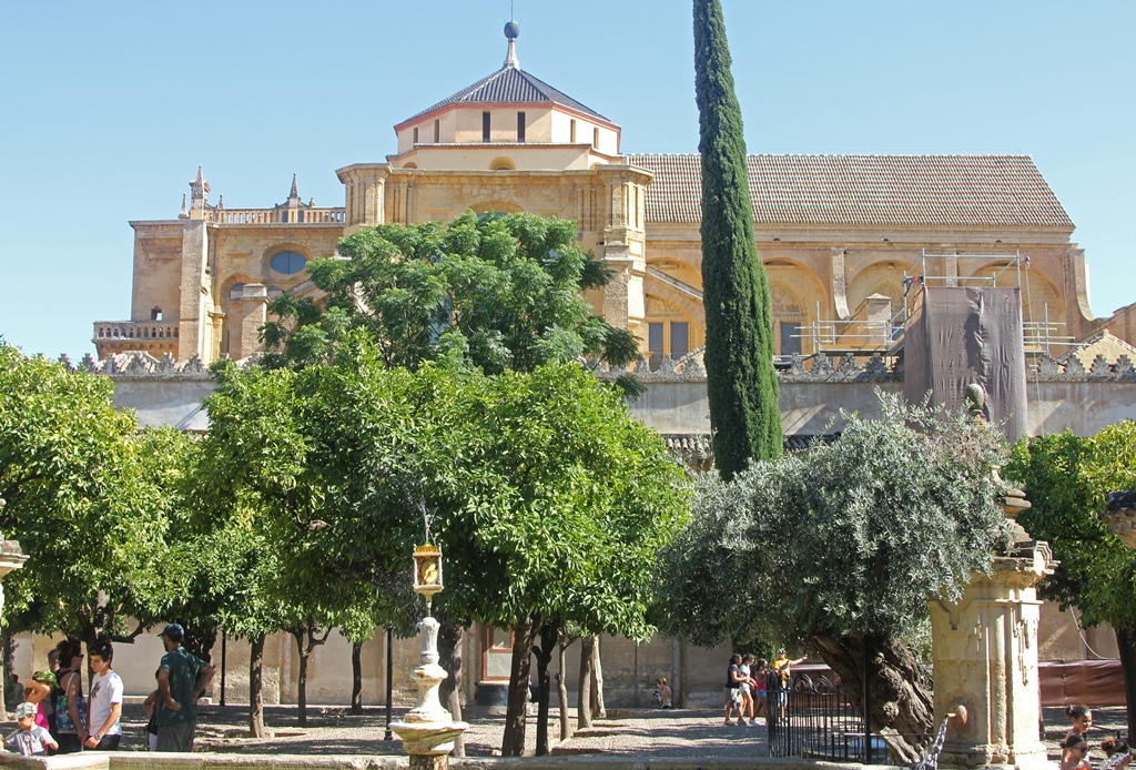 Mezquita with 'Cathedral'