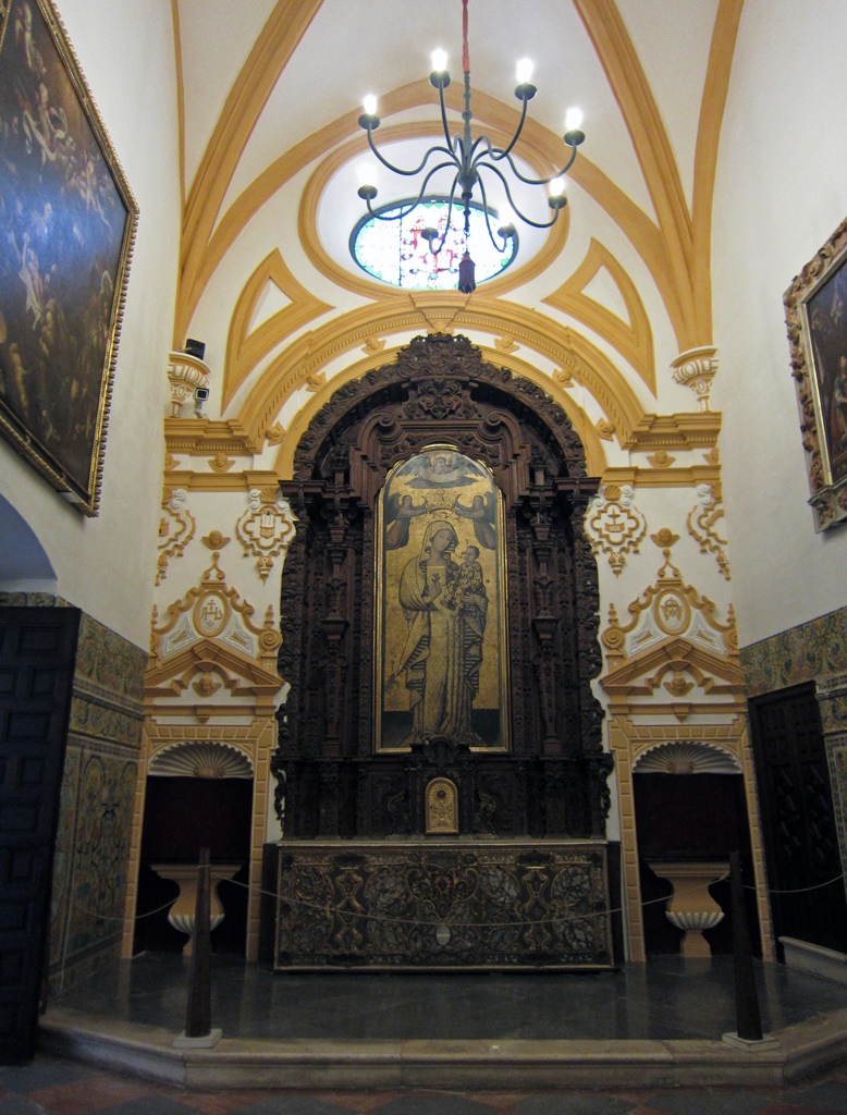 Gothic Palace Chapel - Virgin of Antigua