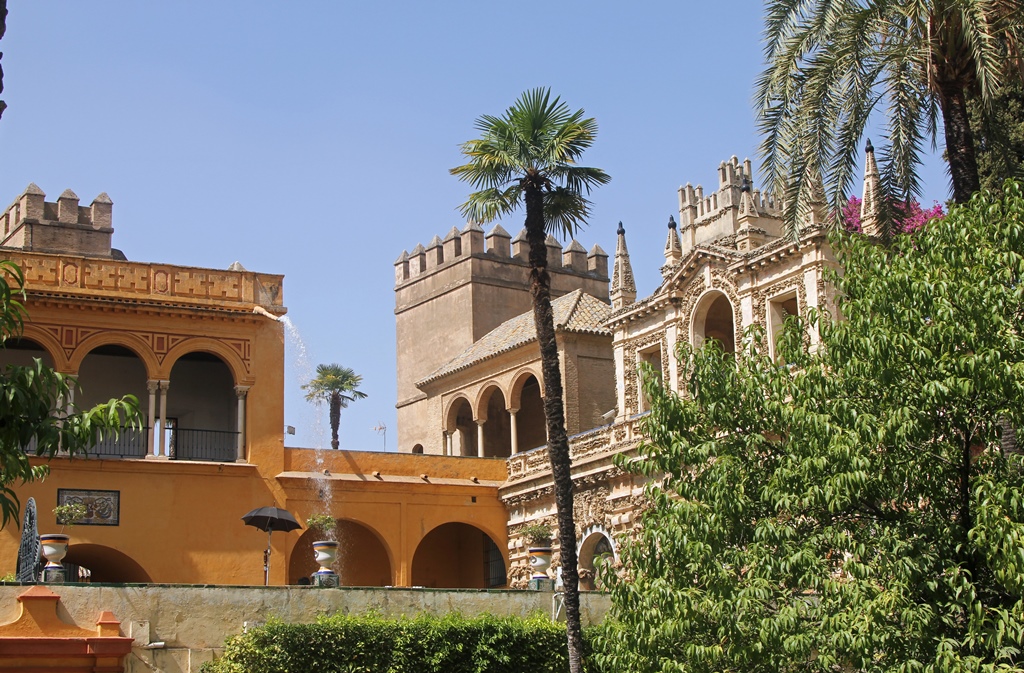 Alcázar from Damsels' Garden