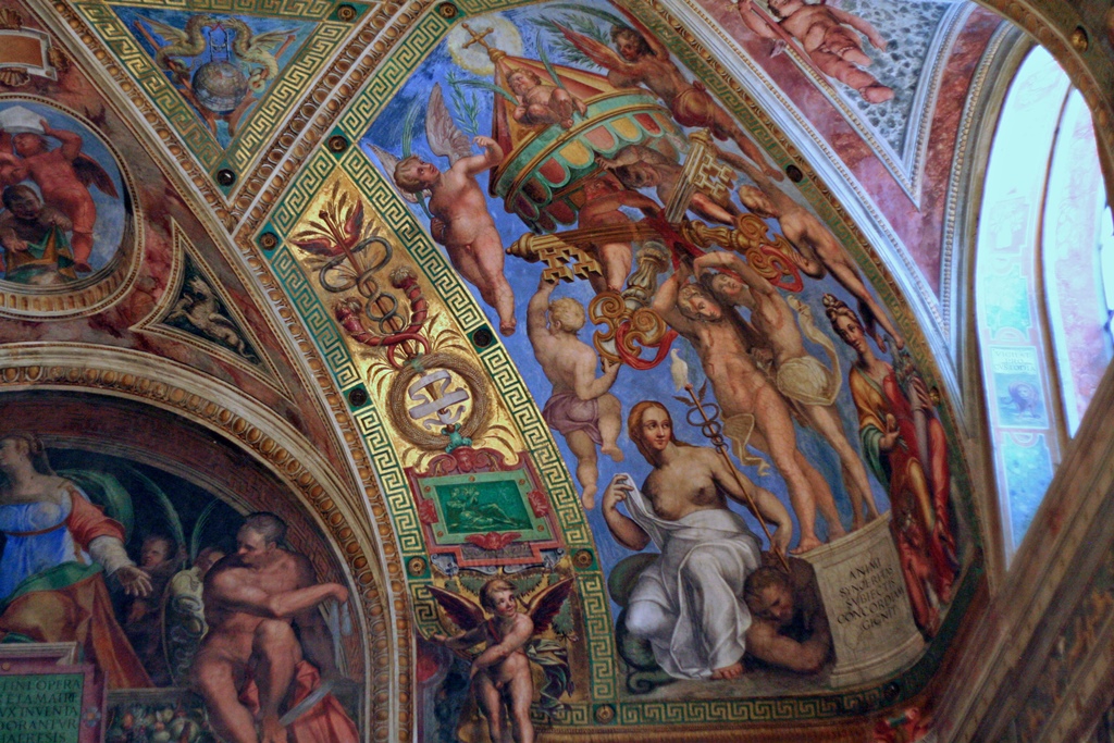Frescoes, Hall of Constantine