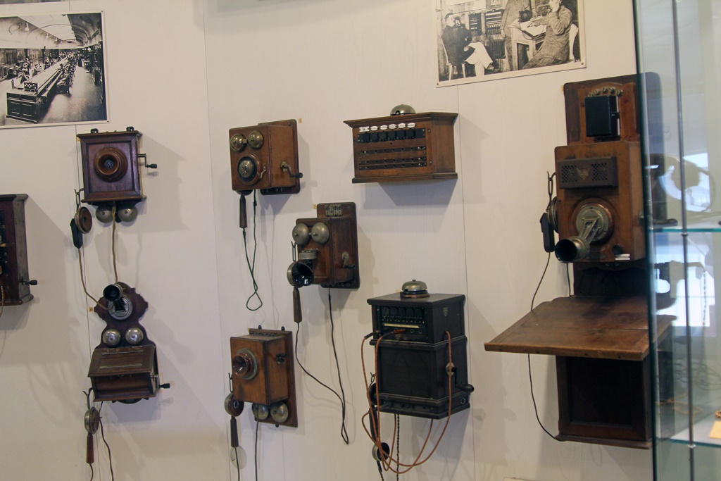 Early Telephones