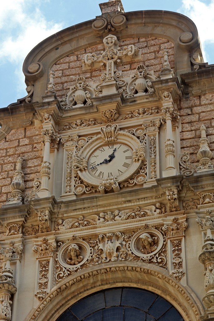 Clock, Basilica Façade