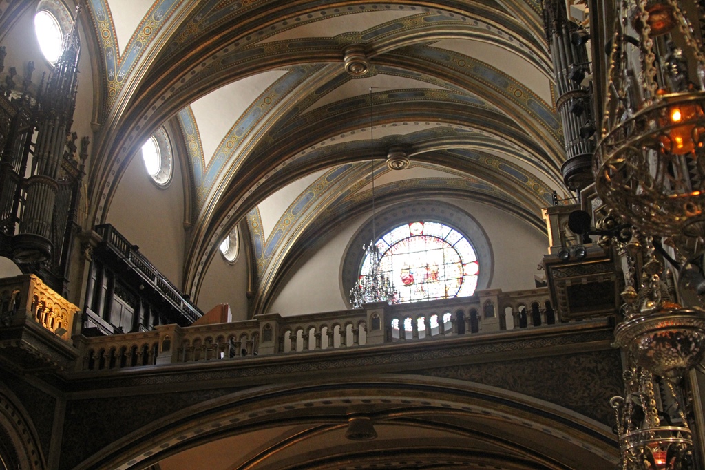 Ceiling and Choir