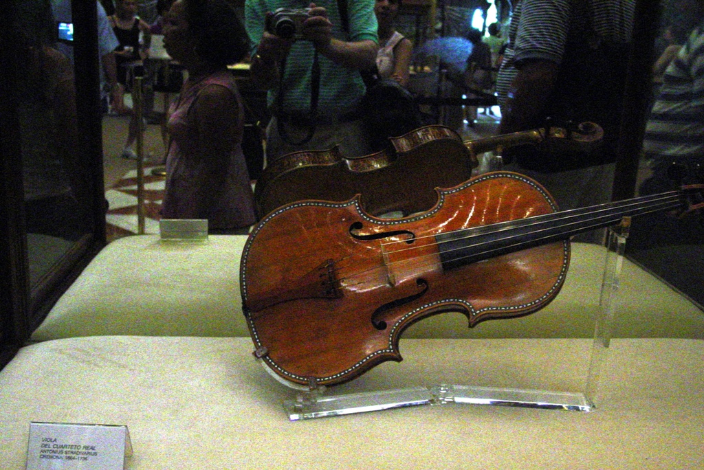 Stradivarius Viola