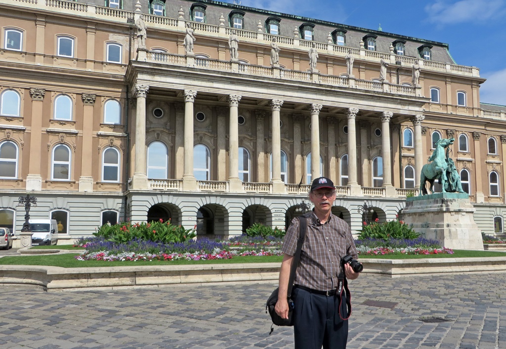 Bob and Hungarian National Gallery