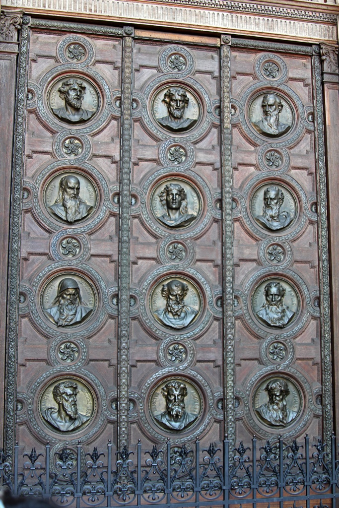 Center Door