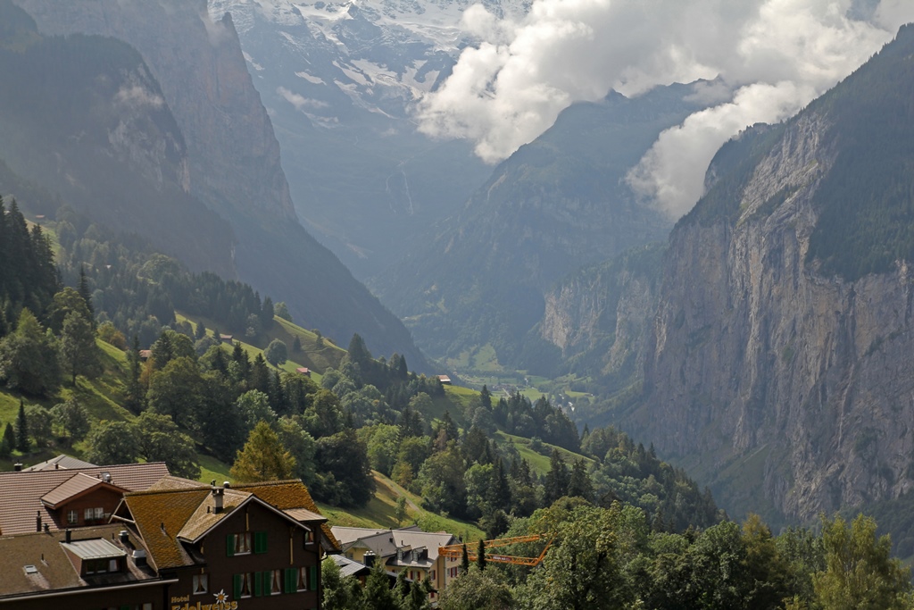 Lauterbrunnen Valley