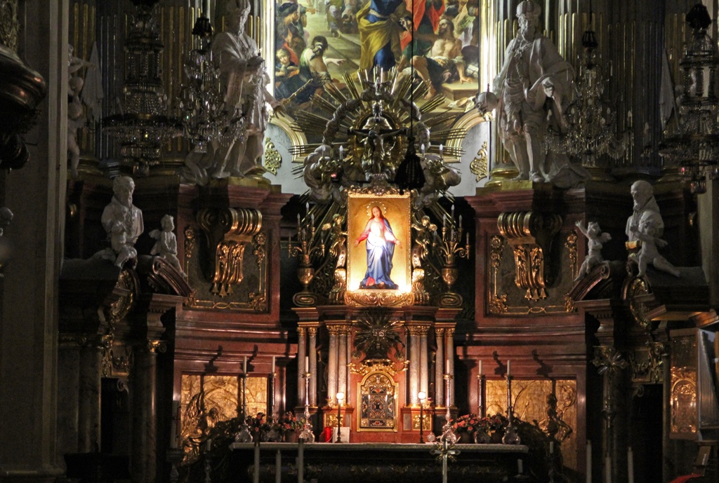 Main Altar