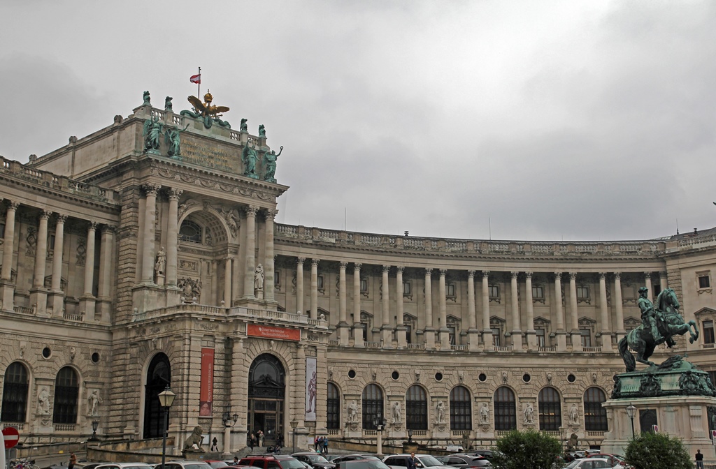 Neue Burg from Heldenplatz