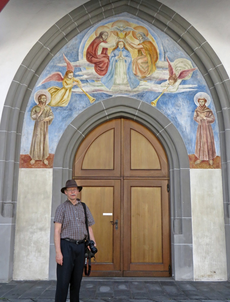 Bob Outside Franziskanerkirche