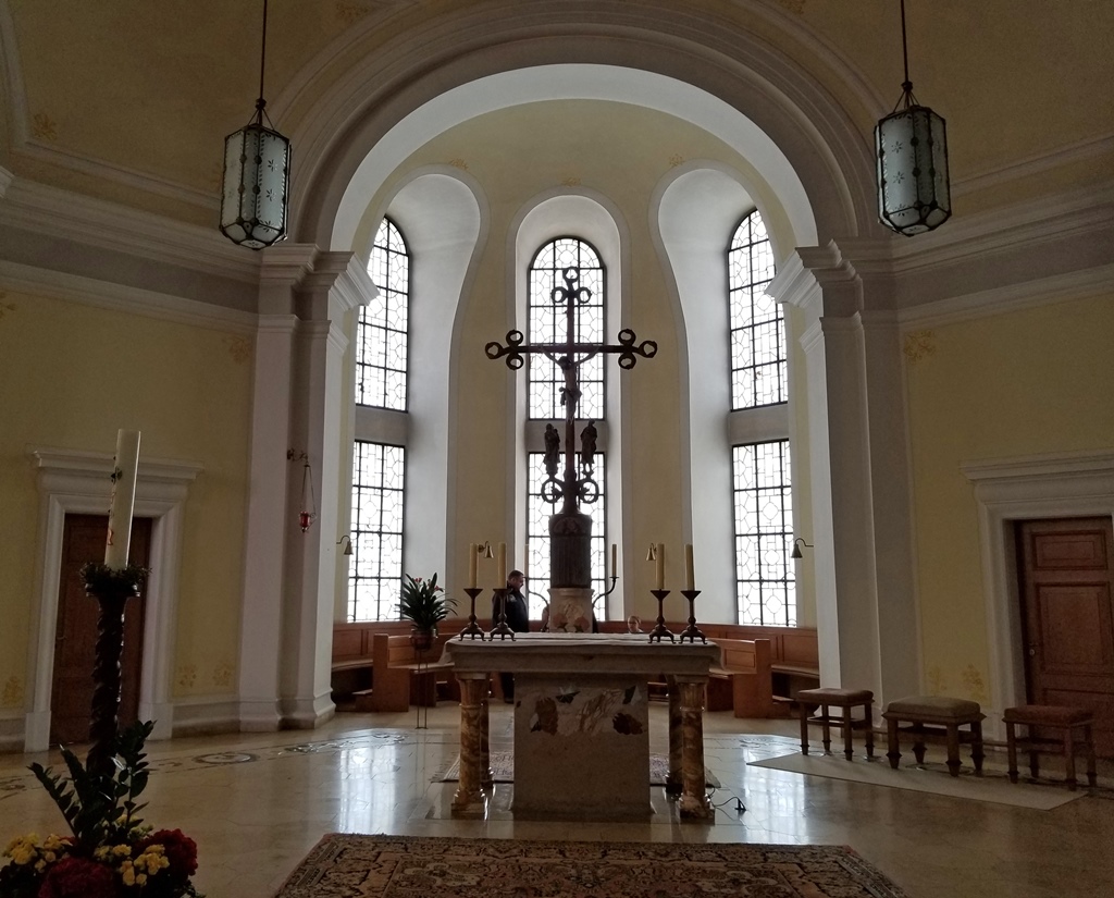 Altar Island, Altar Cross and Onyx Windows