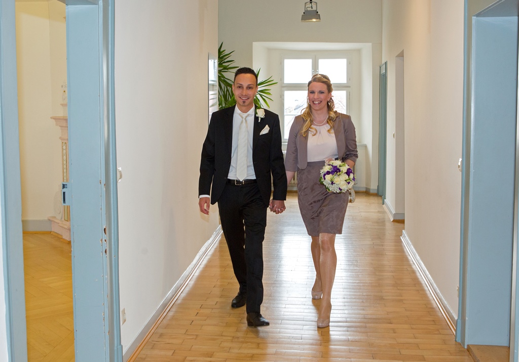 Rainer and Anita in Hallway