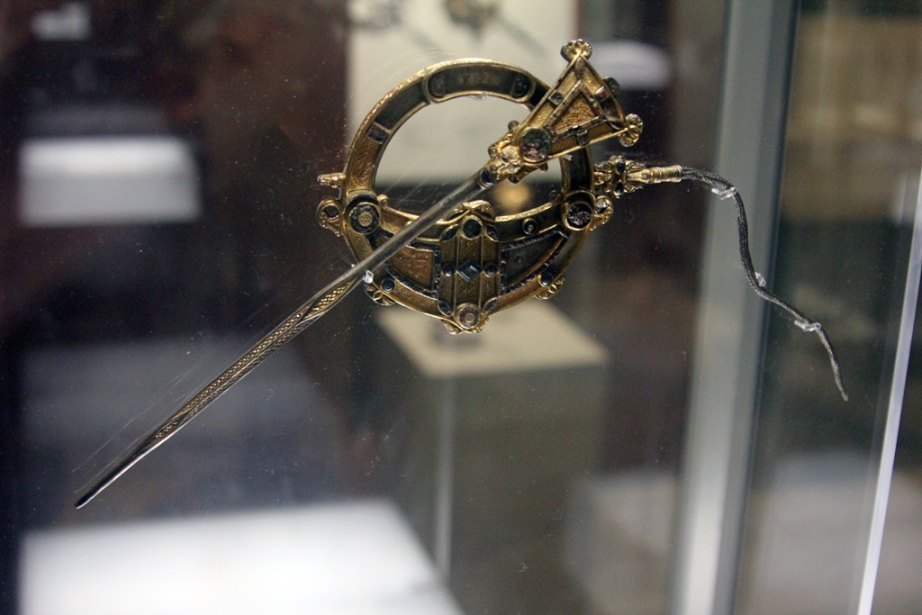 The Tara Brooch (8th C.)