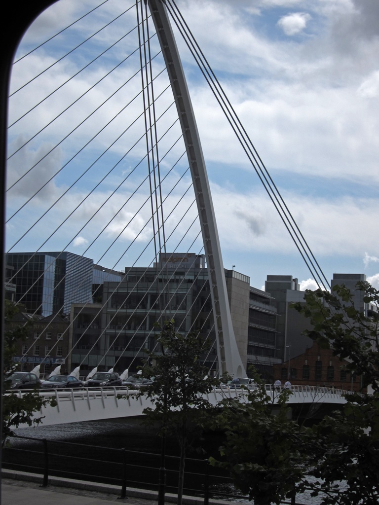 Samuel Beckett Bridge