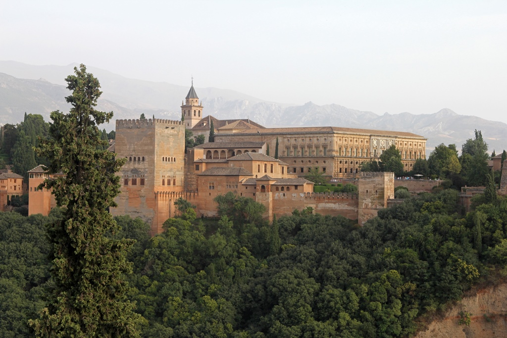 Nasrid Palaces, Palace of Charles V and Sierra Nevada