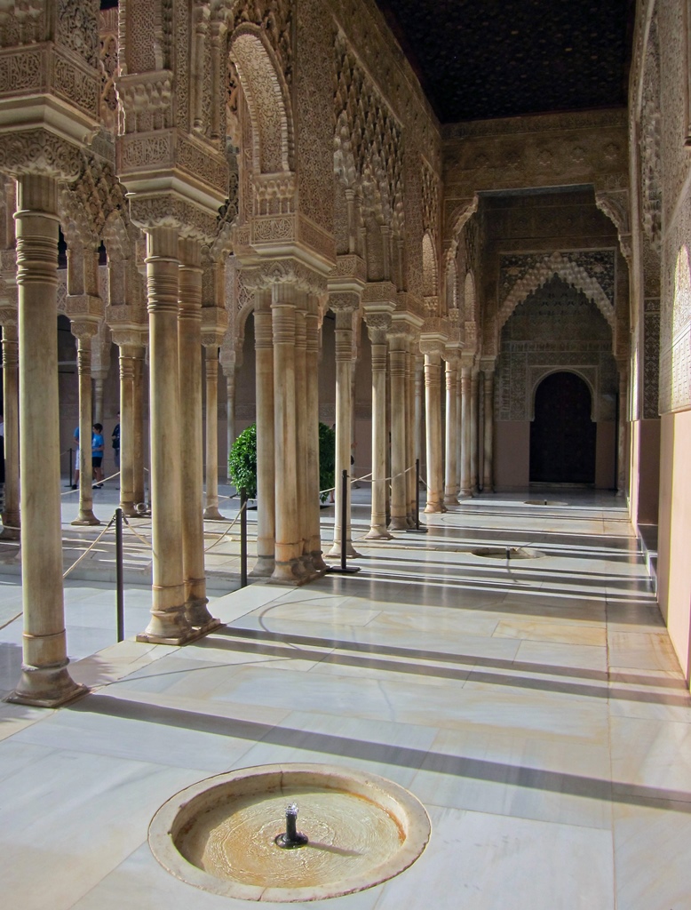 Hallway, Courtyard of the Lions