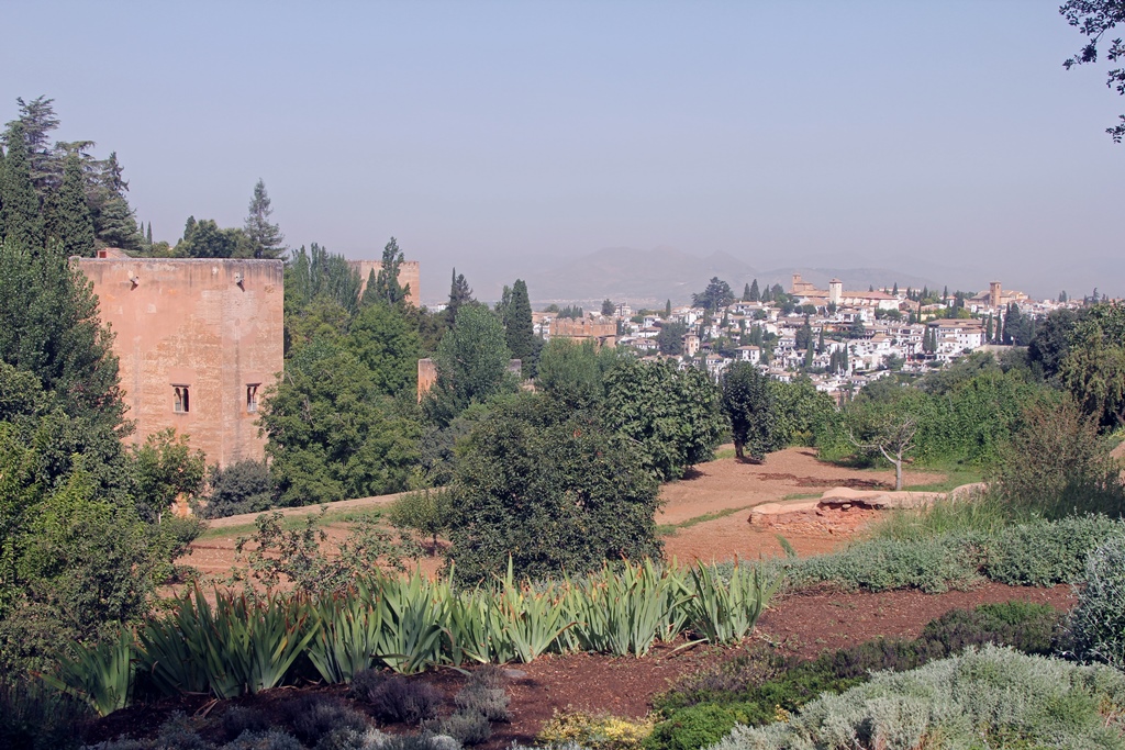 Tower of the Captive Princess and Albaicín Area