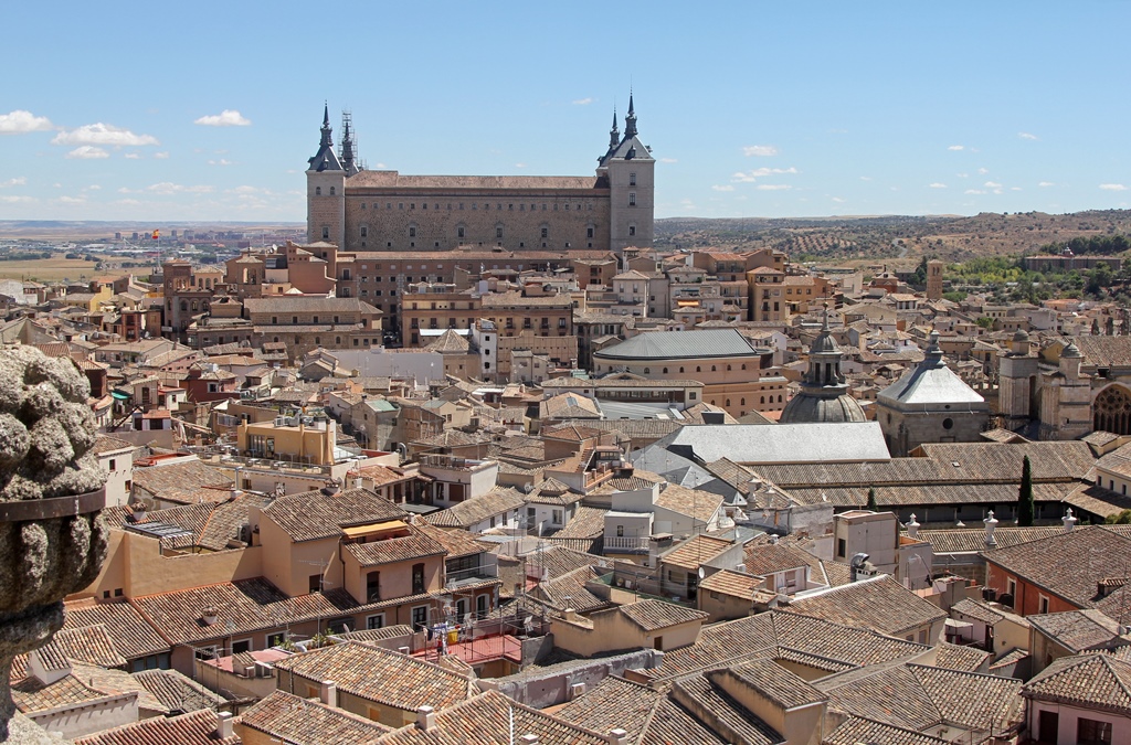 Alcázar and View to East