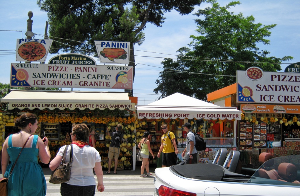 Concessions Near Entrance