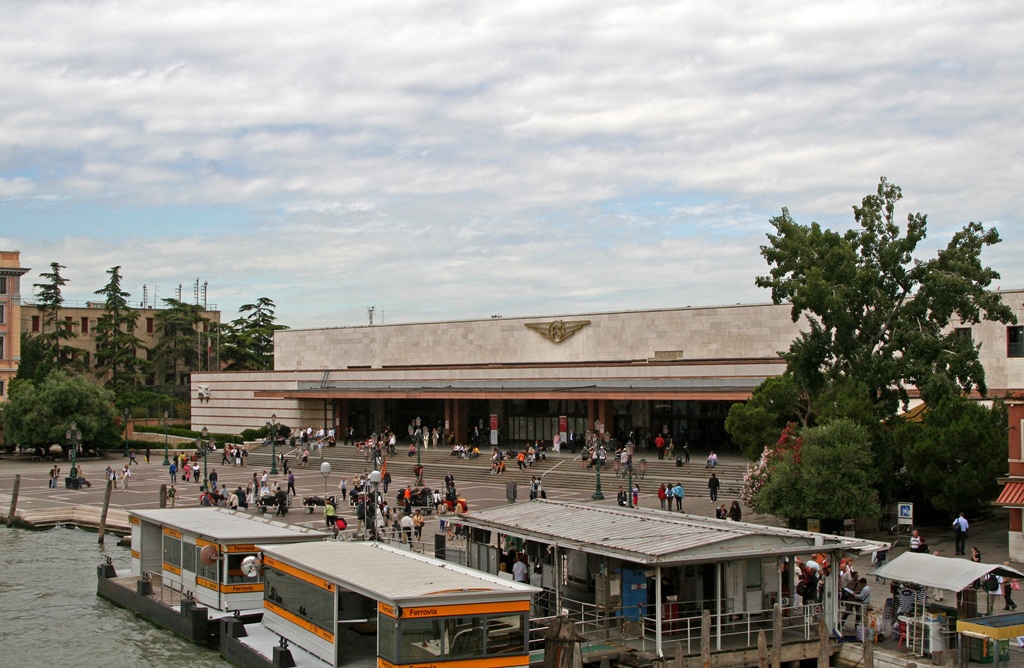 Train Station