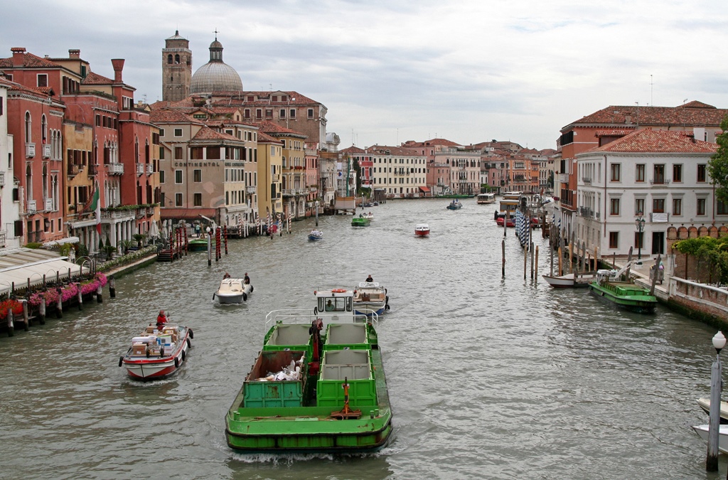 Grand Canal from Ponte degli Scalzi