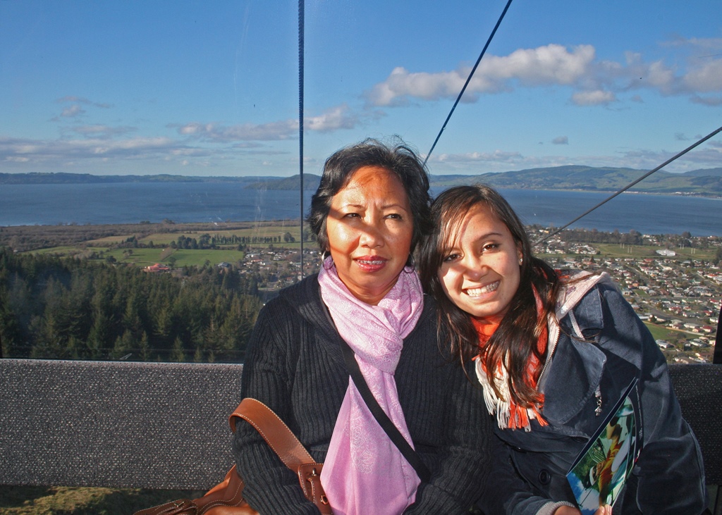 Nella and Connie in Gondola