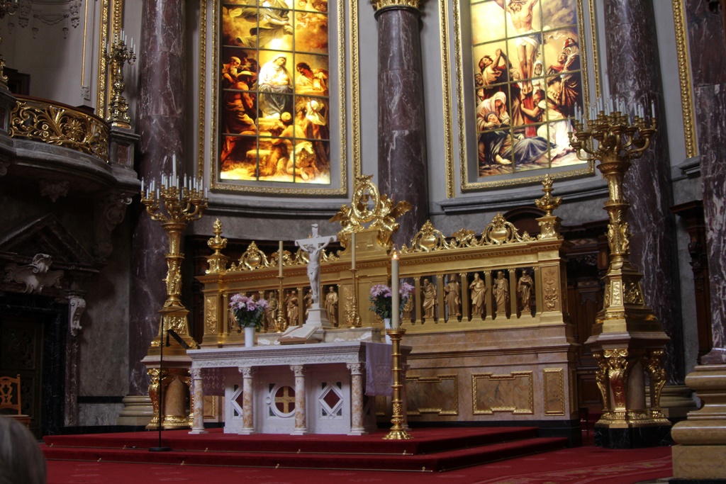 Main Altar