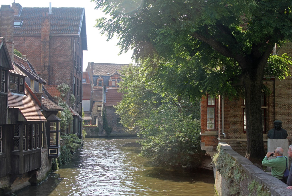 Canal from Bonifacius Bridge