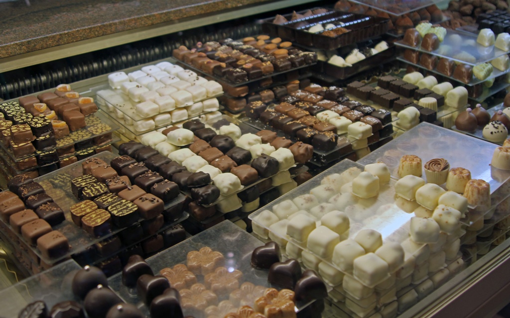 Display Case, Choco-holic