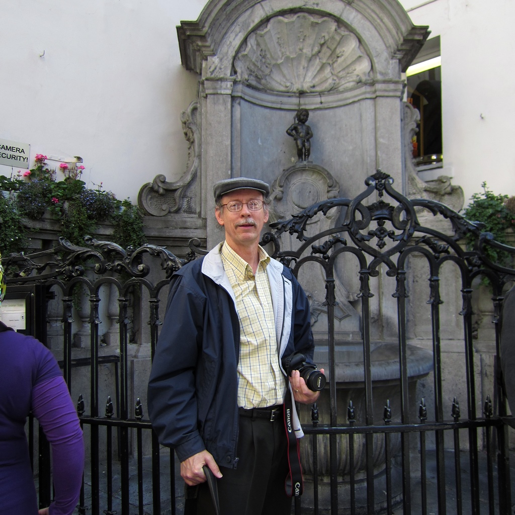 Bob and Manneken-Pis