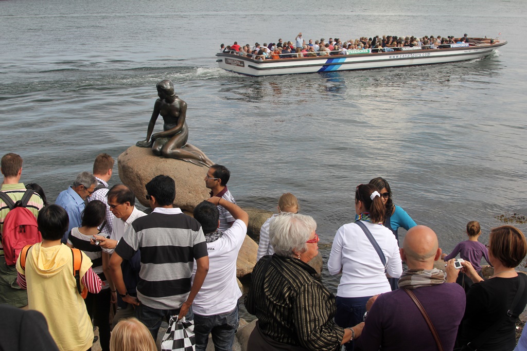 Little Mermaid and Tourist Boat