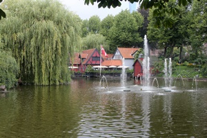 Lake and Fountains