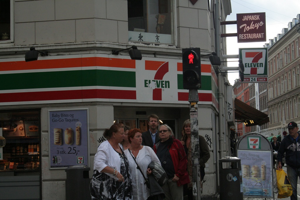 7-Eleven Store