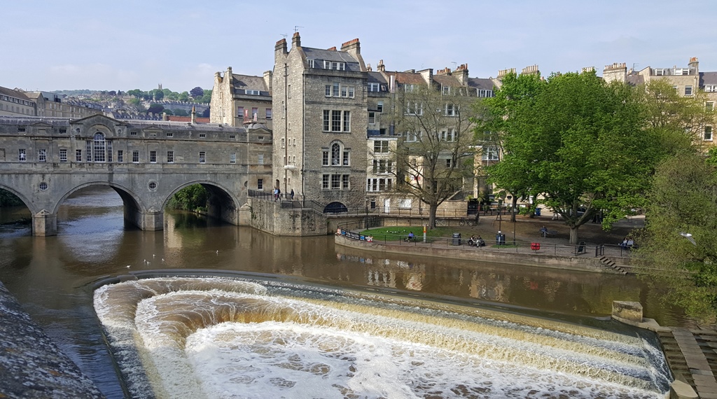 Pulteney Bridge and River Avon