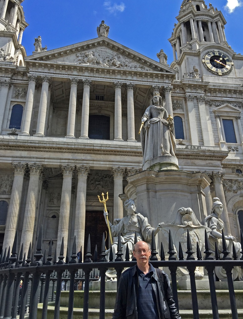 Bob, Queen Anne and Cathedral Façade