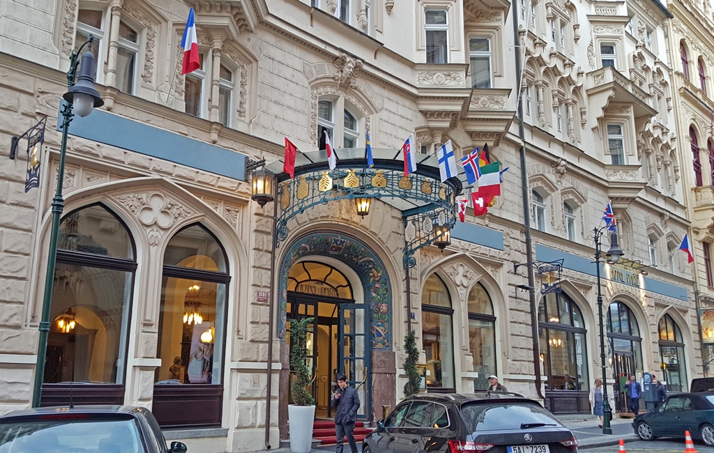 Hotel Paris