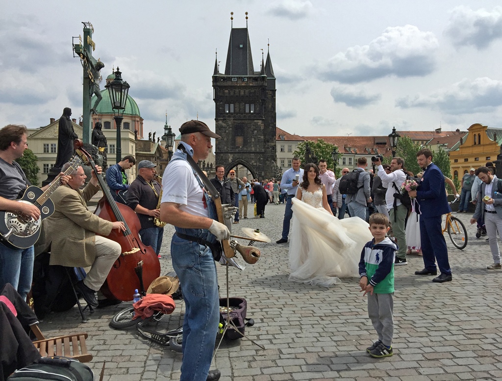 Musicians and Bridal Couple