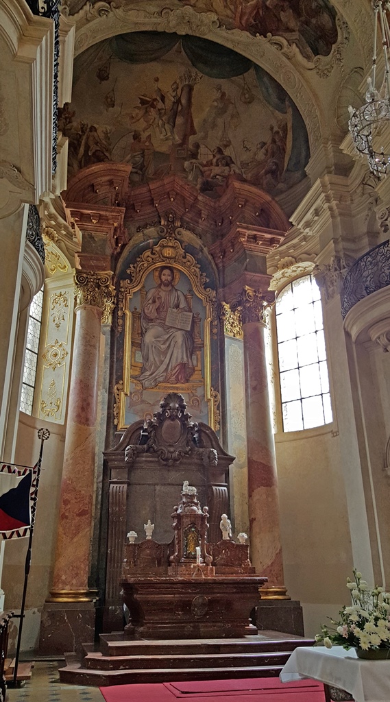 Main Altar