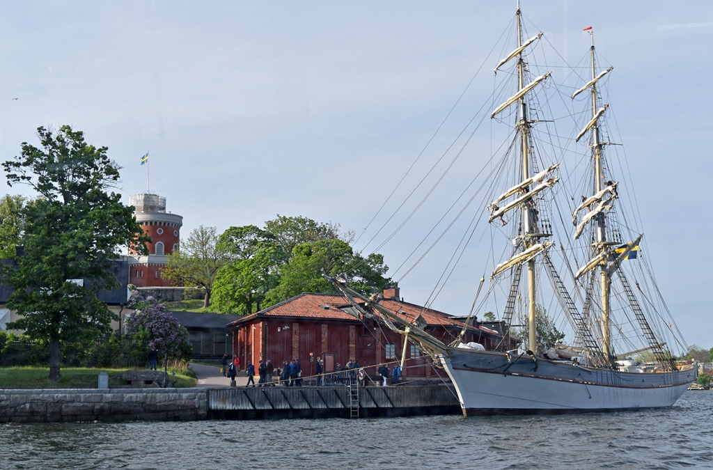 Kastellholmen Island with Briggen Tre Kronor