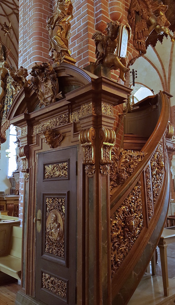 Pulpit Entrance