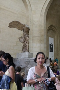 Nella and Winged Victory of Samothrace